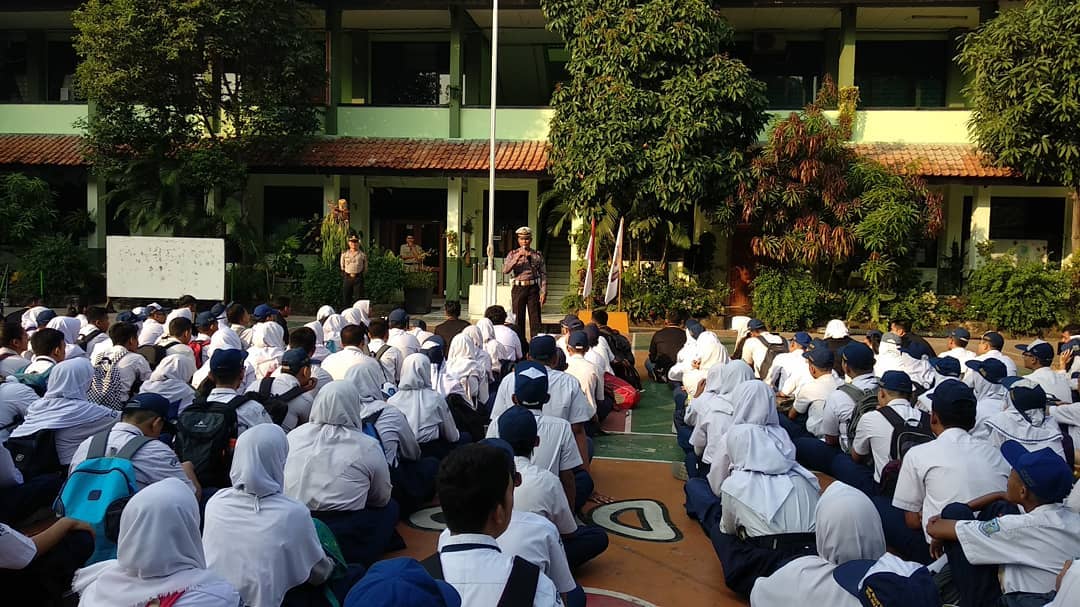 Kegiatan MPLS hari kedua SMAN4 Bekasi