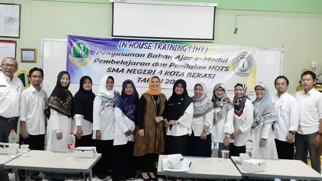 Penutupan Kegiatan In House Training (IHT)